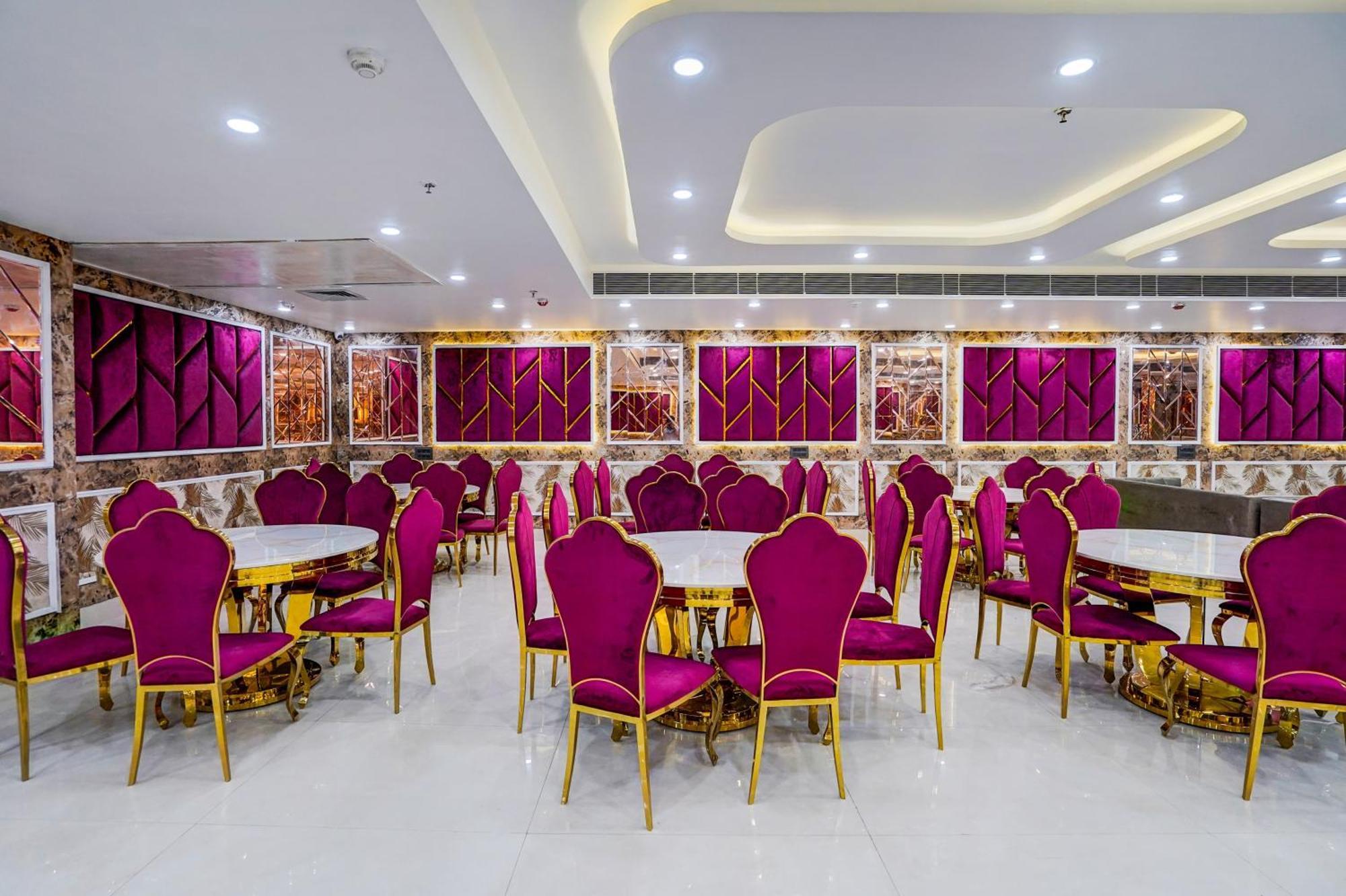 Townhouse Grand Address Hotel And Banquet Ghaziabad Exterior foto